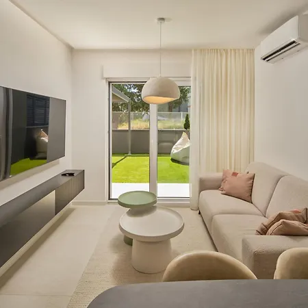 Apartamento Cro-lo Garden Split
